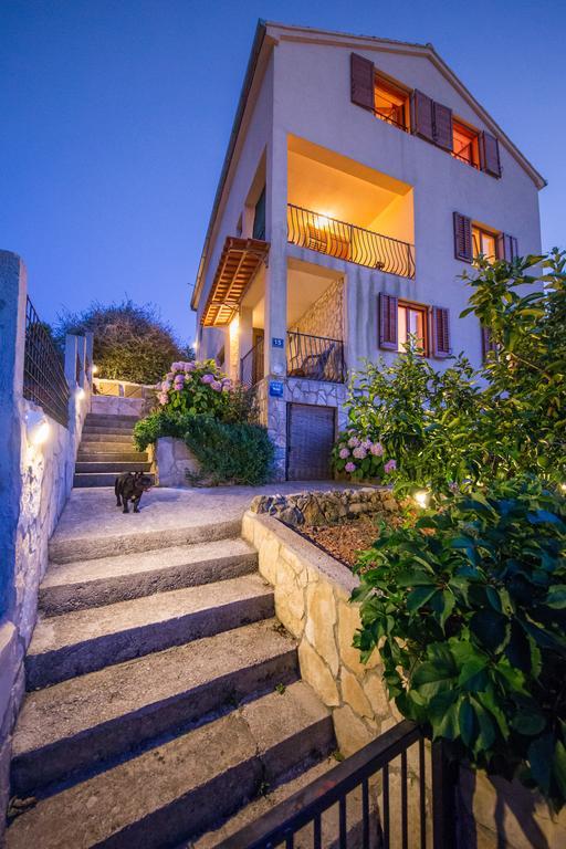 Apartments Pol Murvu Vis Bagian luar foto