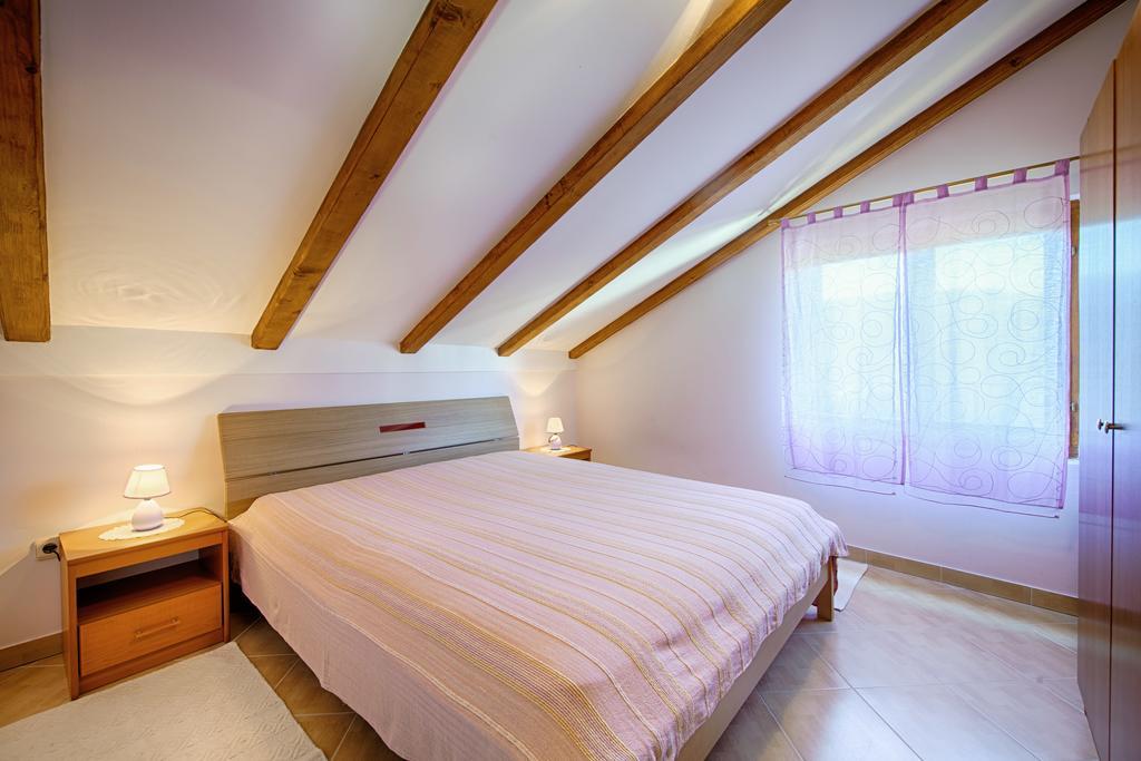 Apartments Pol Murvu Vis Bagian luar foto